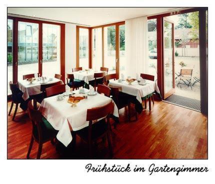 Hotel Oberschwaebischer Hof Schwendi Buitenkant foto